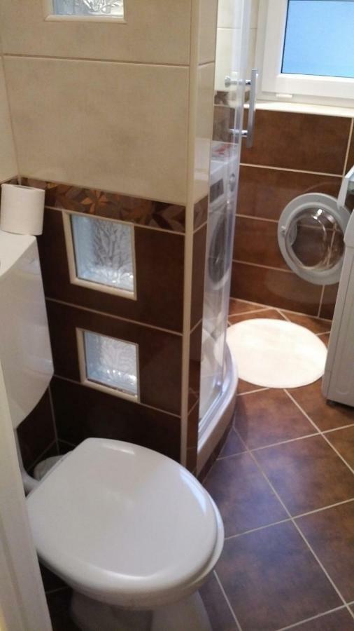 Heidi Apartman Szeged Ngoại thất bức ảnh