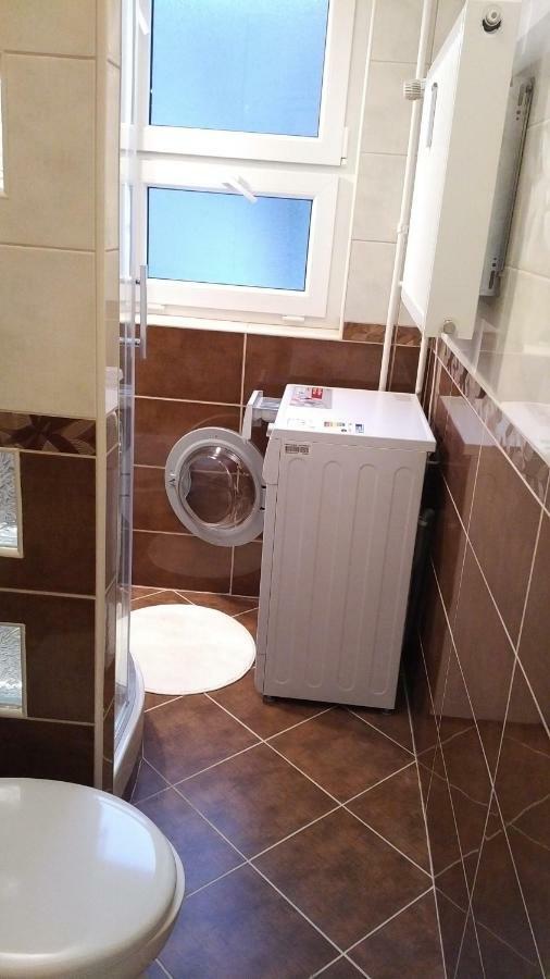 Heidi Apartman Szeged Ngoại thất bức ảnh